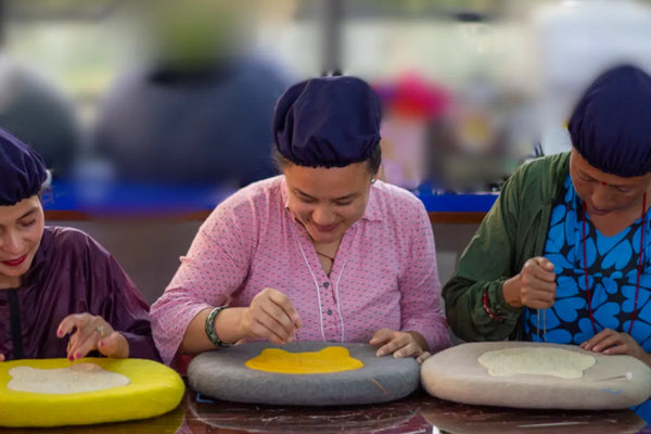 coussin en laine naturelle MariGold