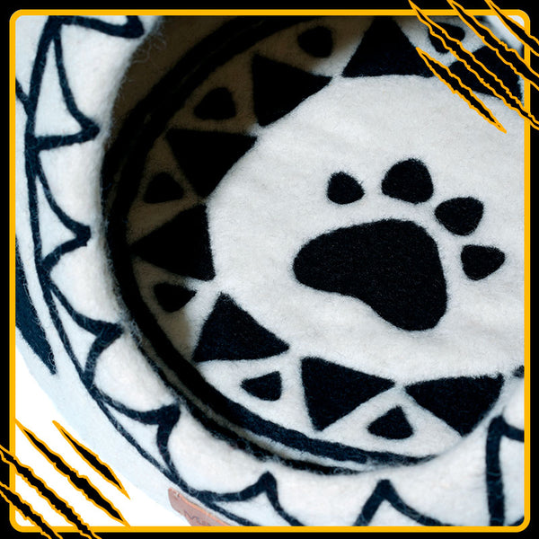 Coussin pour chat eagle-mat-paw – confort et douceur en laine feutrée naturelle in