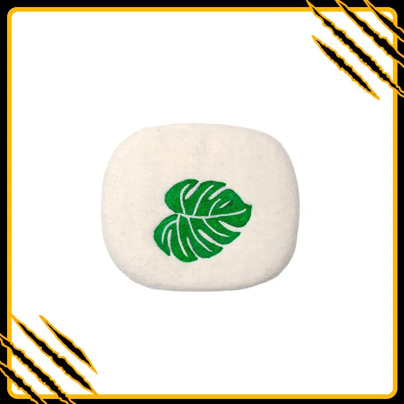 Coussin pour chat leaf-mat-liv – confort et douceur en laine feutrée naturelle