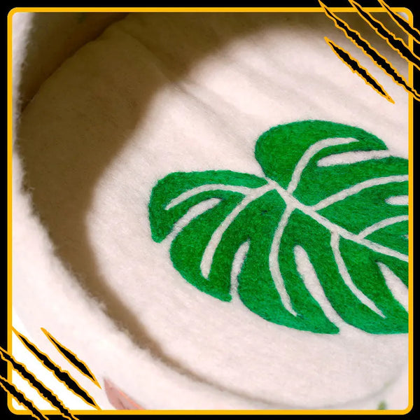 Coussin pour chat leaf-mat-liv – confort et douceur en laine feutrée naturelle in