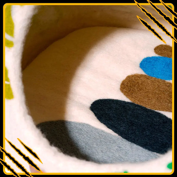 Coussin tapis decoration pour chat yoga-mat-calm – confort et douceur en laine feutrée naturelle in