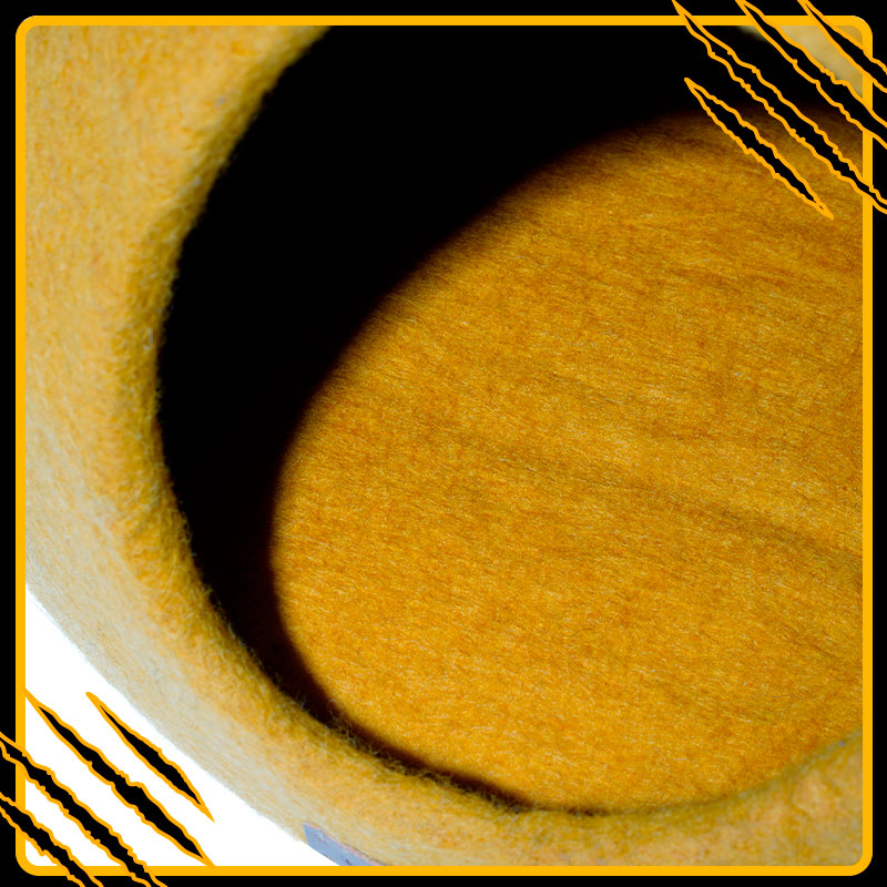 refuge-dome-chat-tipi-feutre-laine-flame-panier-chaleureux-mat